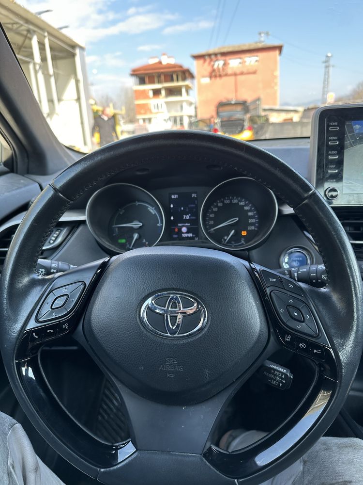 Toyota c-hr на части
