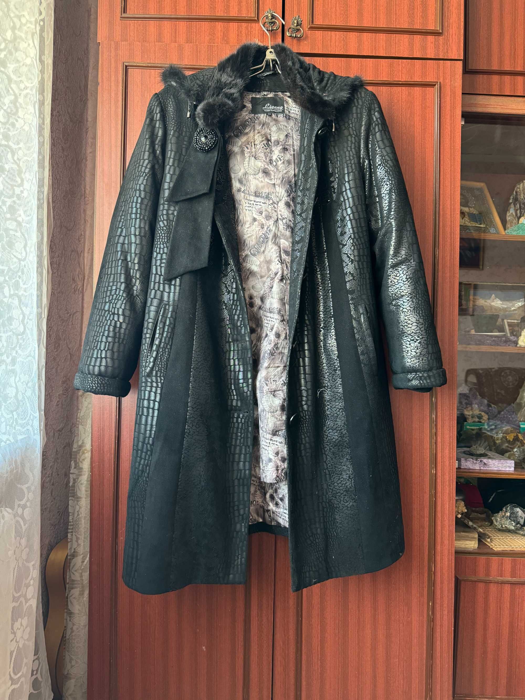 Пальто женское зимнее