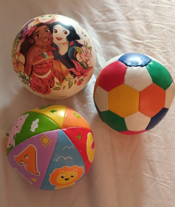 Set de 3 mingi colorate