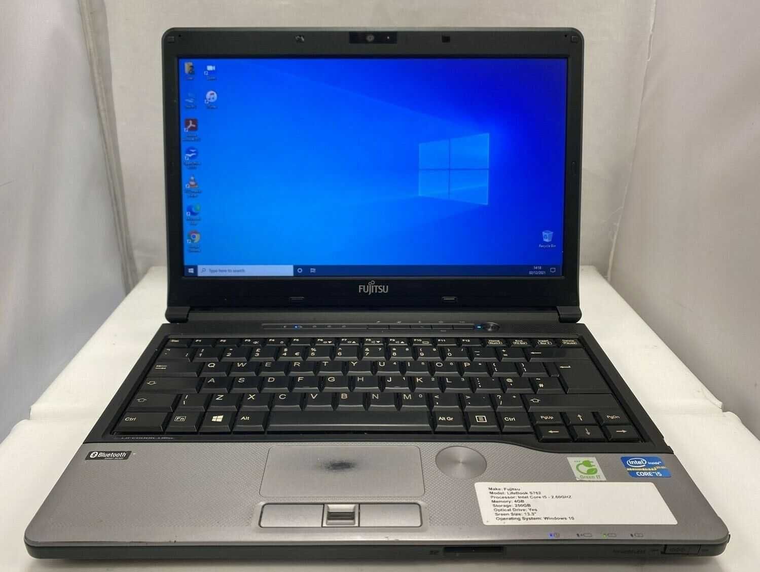 Лаптоп Fujitsu S762 I5-3210M 4GB 320GB HDD 13.3 HD с Windows 10