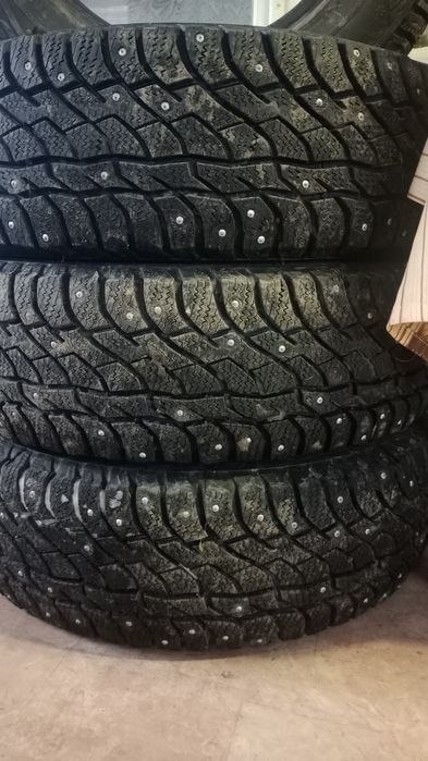 Продам зимние шины