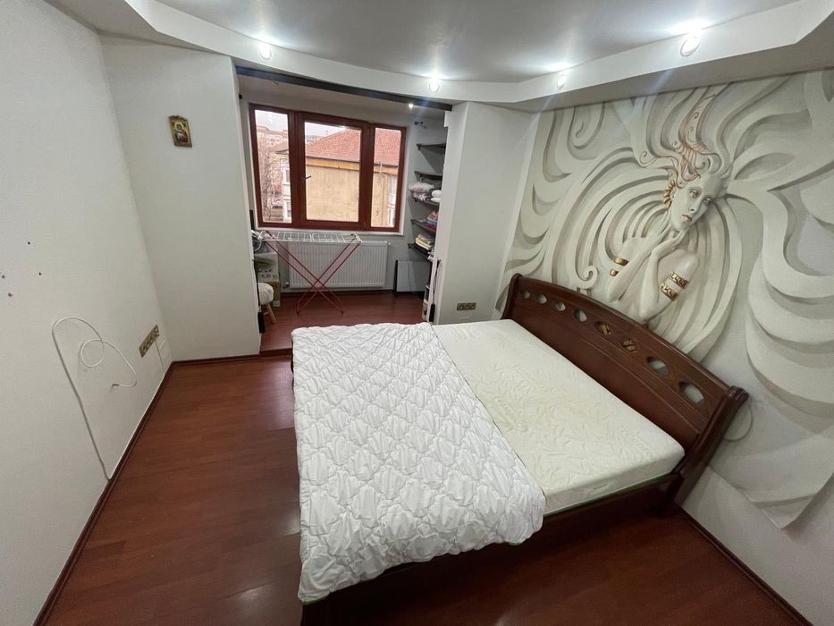 Apartament 3 camere Rogerius