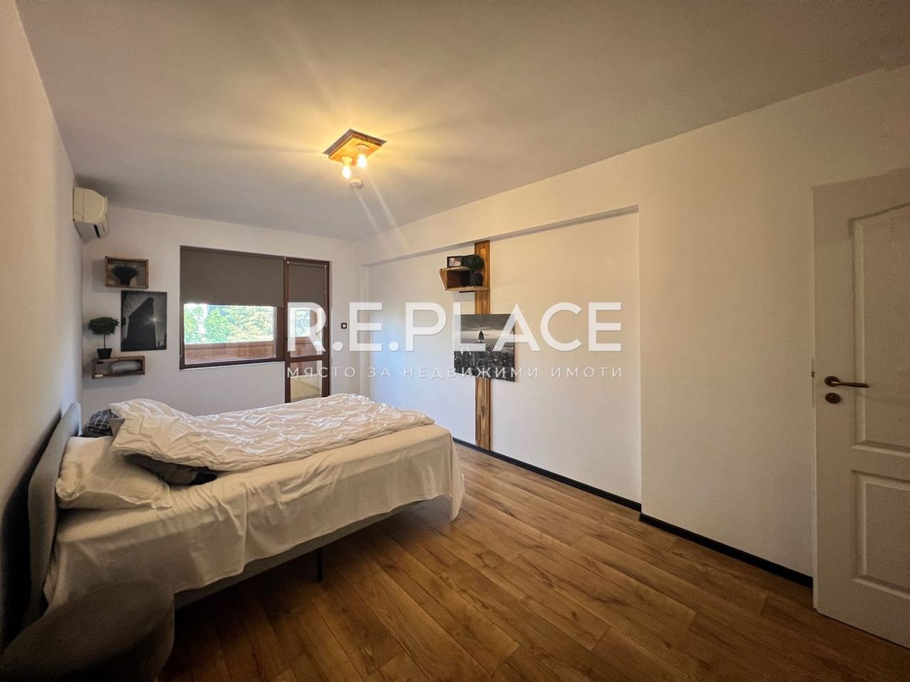 Продава се Тристаен апартамент в Варна, Възраждане 4 - 133 кв.м за 1627 €/кв.м - Снимка #11