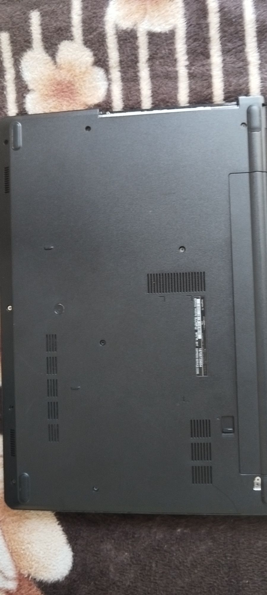 Продавам лаптоп DELL