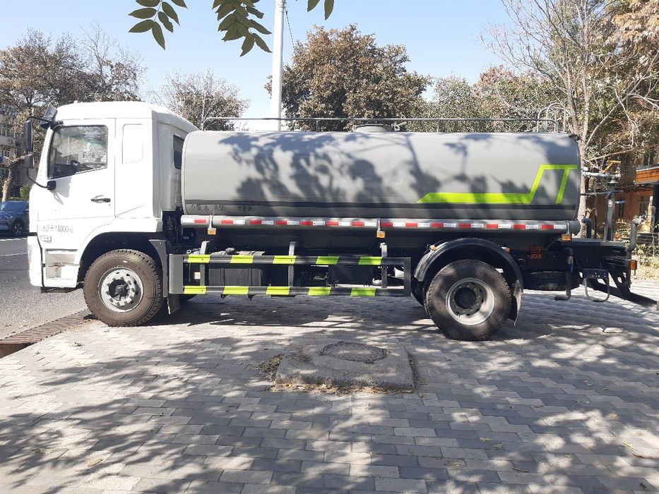 SHACMAN водовоз 15 куб.м юкори сифатли 2025й, howo водовоз етказилади