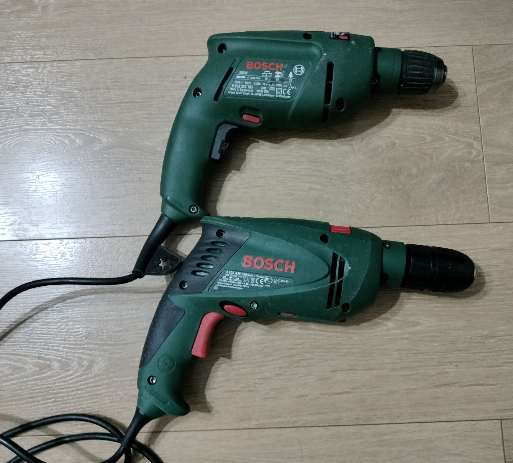 Vând bormașină Bosch cu percuție (2 bucăți)