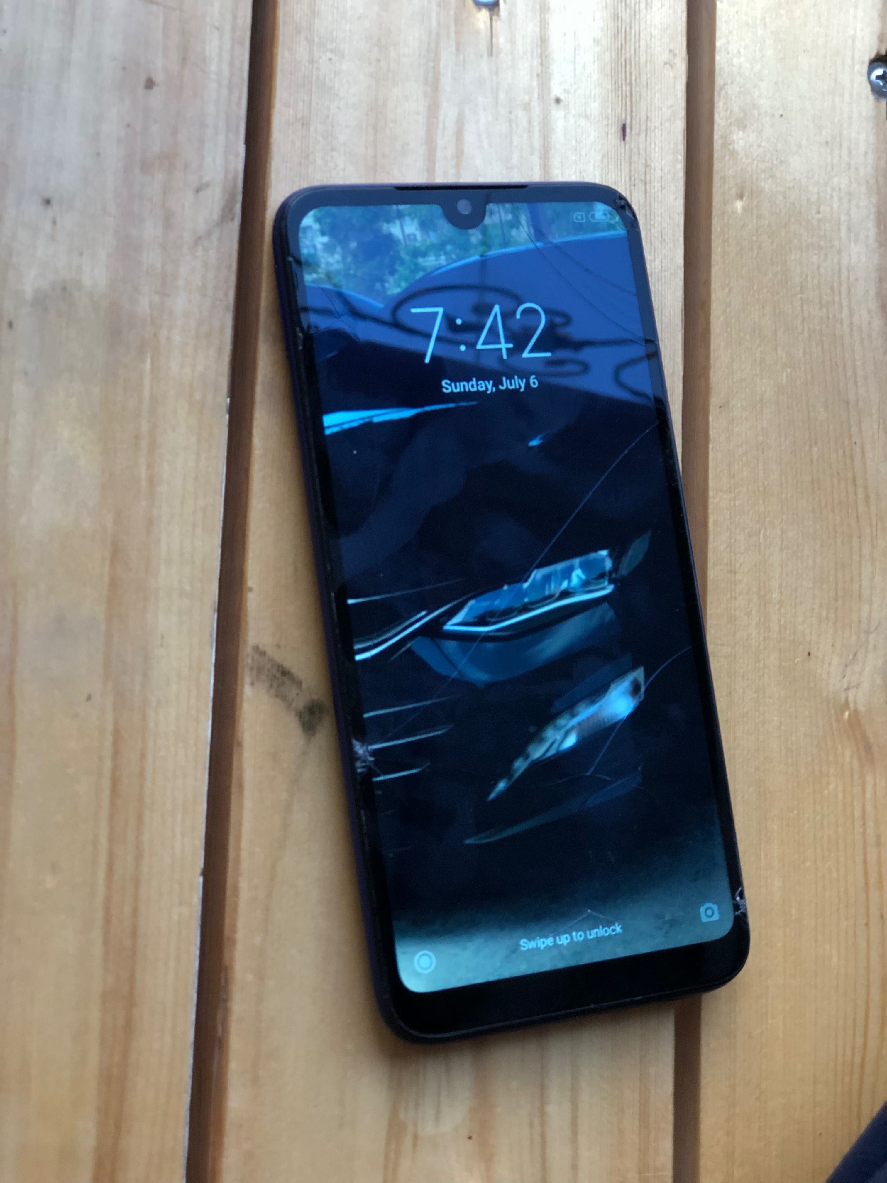Siniy redmi 7 32 tali