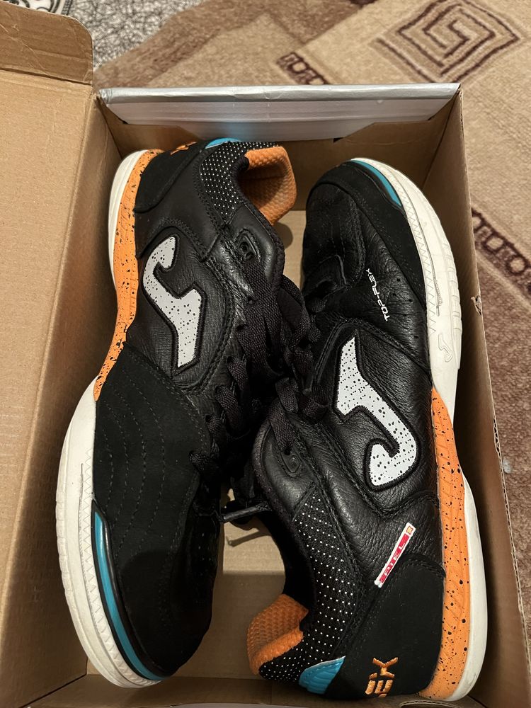 Joma футзалки