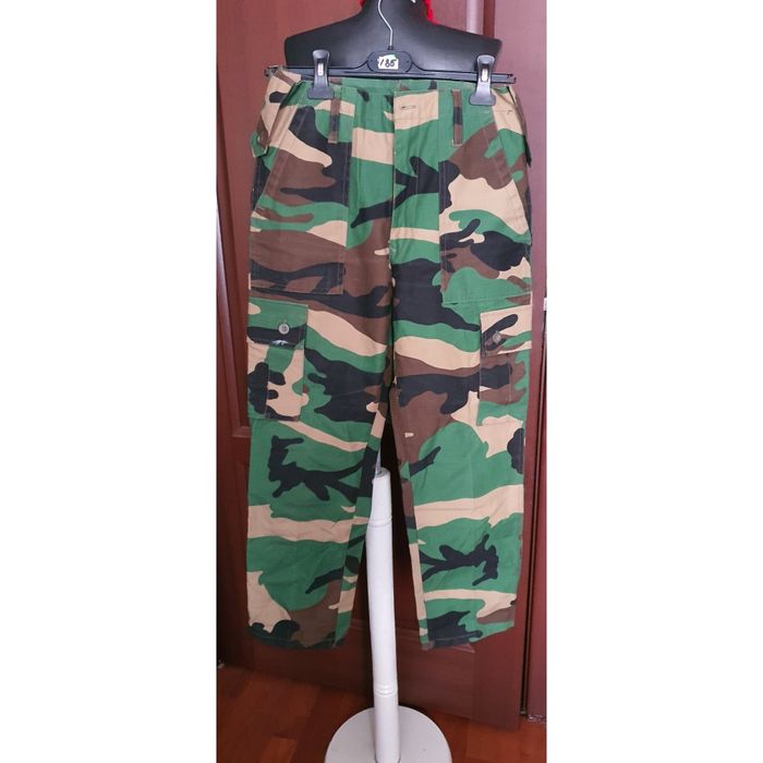 Pantaloni army cu buzunare laterale