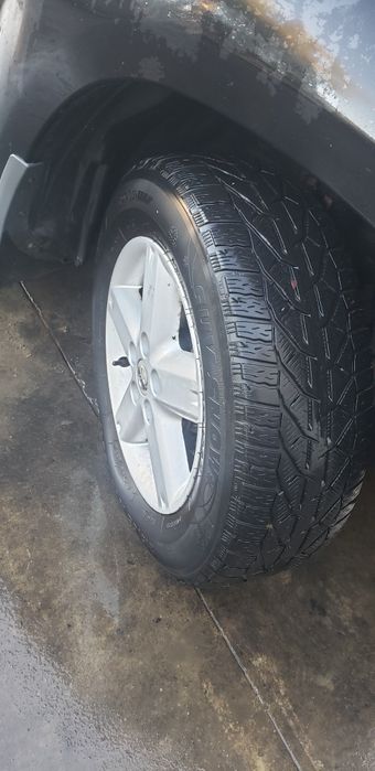 Jante aliaj R16 Nissan Xtrail T30, anvelope iarna 215/65 R16 ,