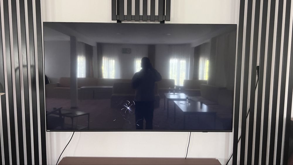 Televizor Philips  75’’ 189cm 4K ULTRA HD