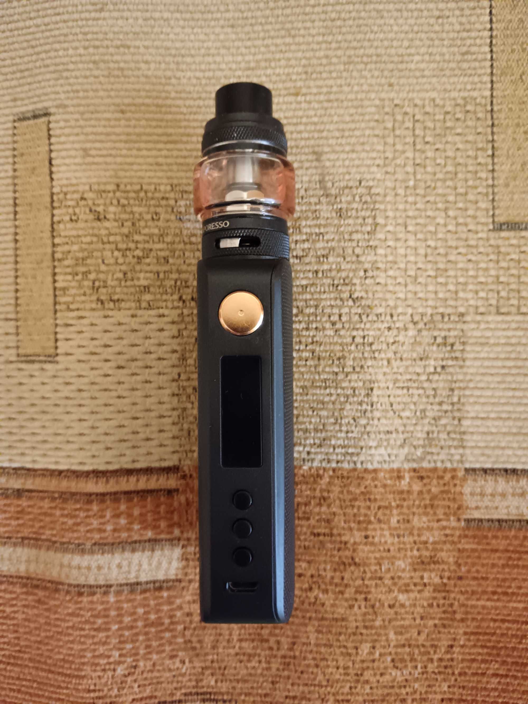 Vând Vaporizator VAPORESSO