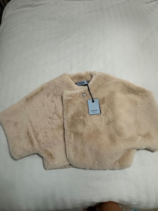 Пухкаво палто Blumarine