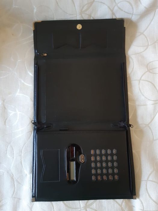 Папка для документов с канкулятором