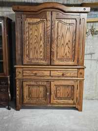 Трапезен шкаф в стил Рустик