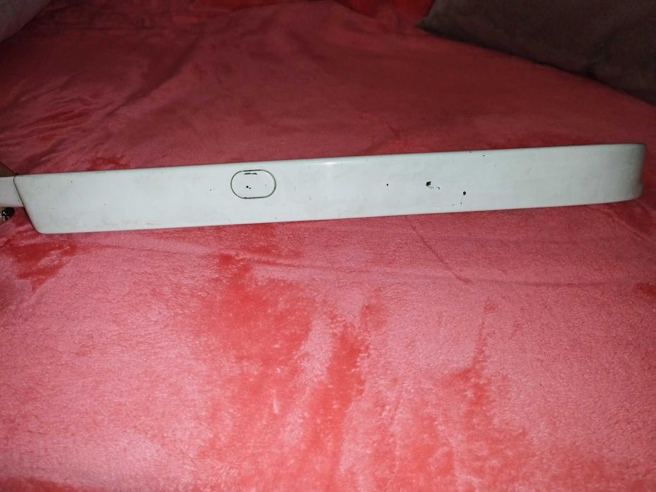 Лайсна десен фар Волво 460