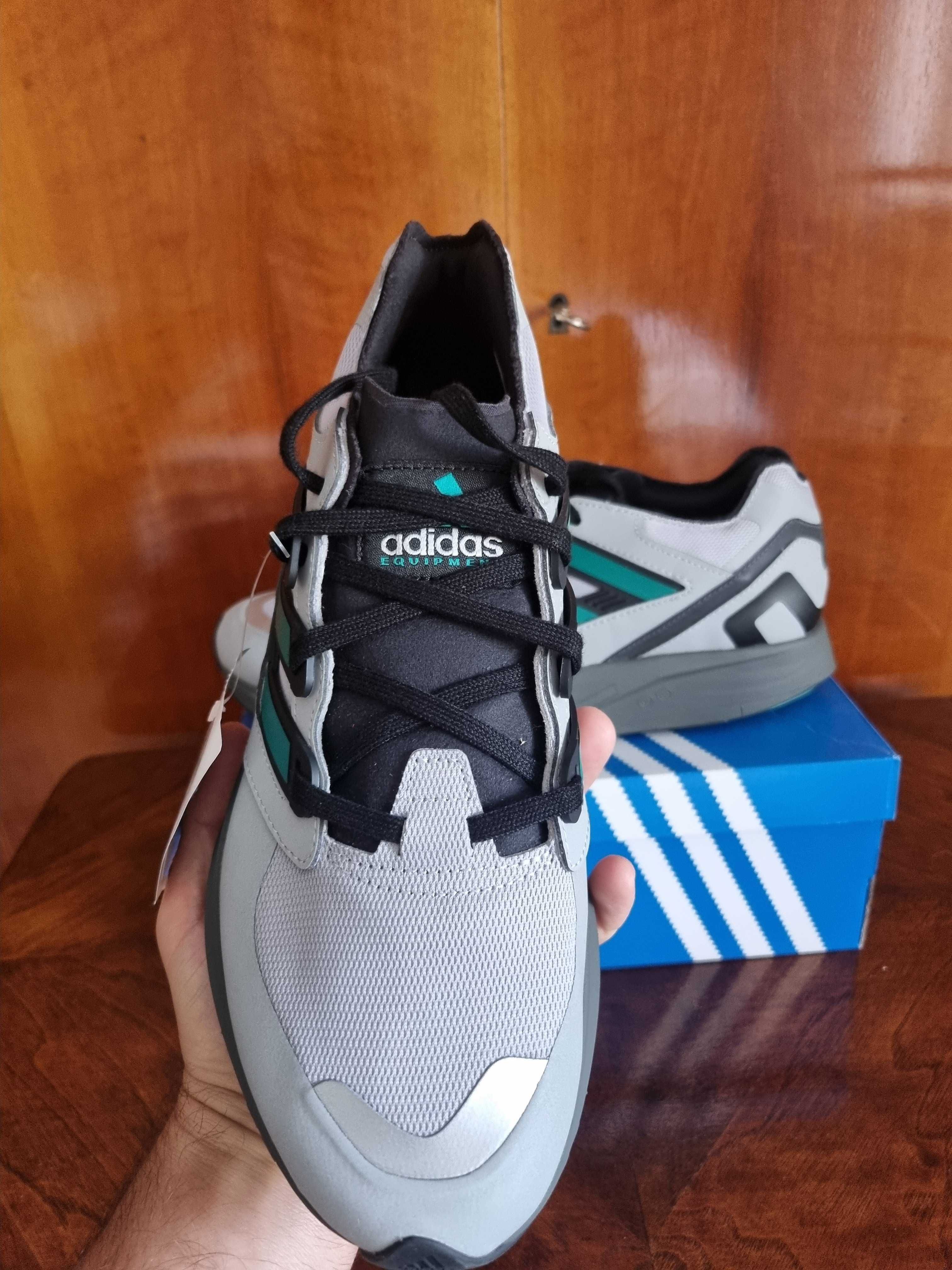 adidas adizero Equipment Performance (de sala,de alergat)
