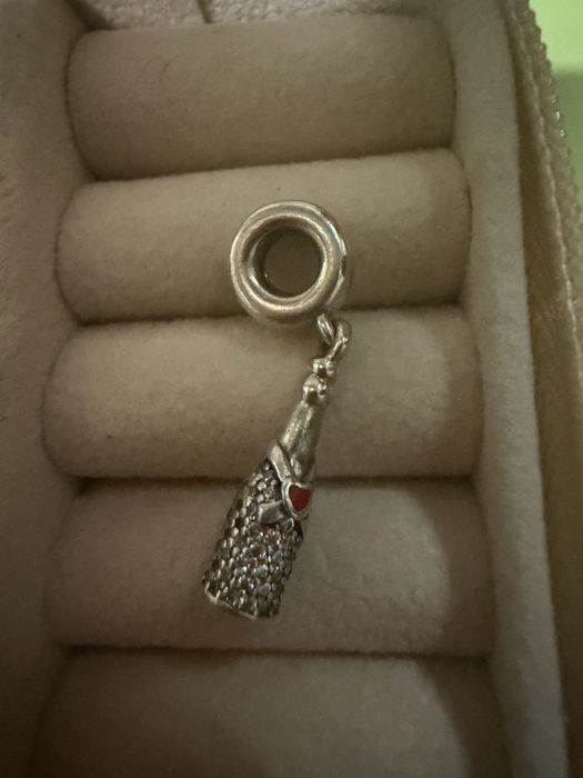 Pandora за 20лв бр