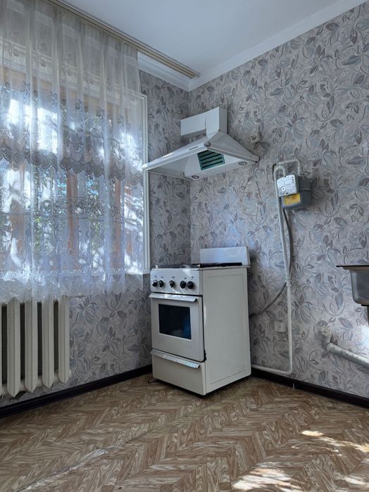 Продается квартира в центре Когана . С ремонтом