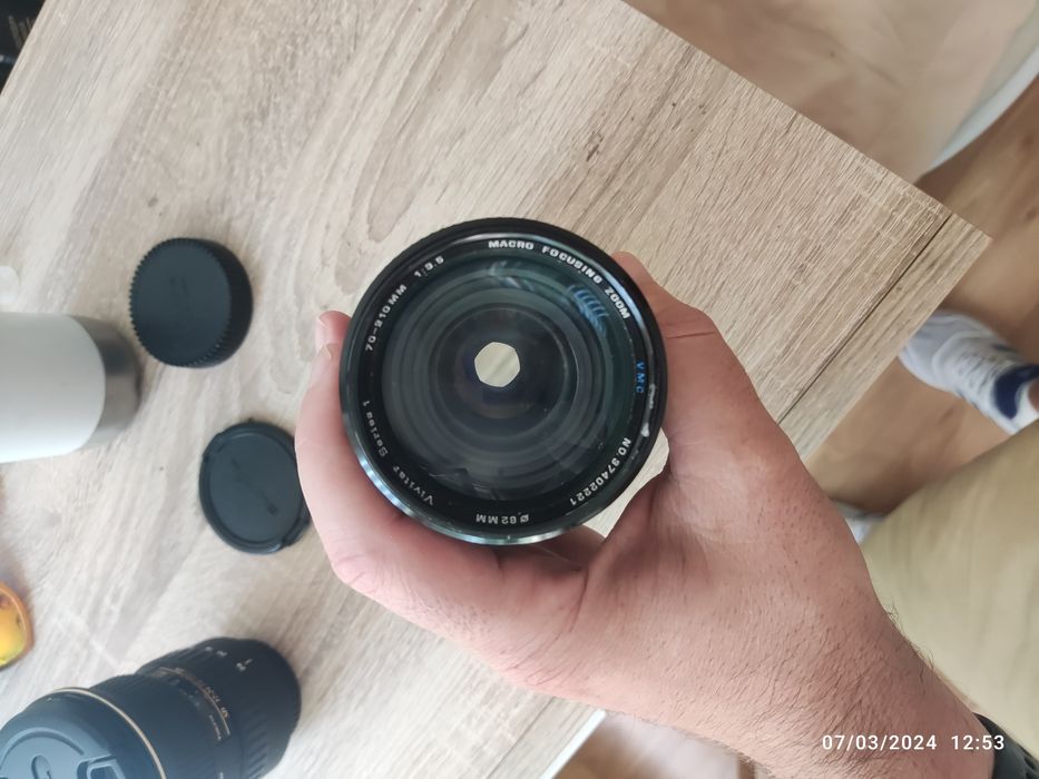 Tokina 70-210 f3.5 Vivitar Series с преходник за Canon EF mount