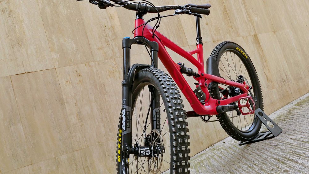 YT Jeffsy CF Pro, 29 M, карбон, FOX 140 ход, 1x 11 Shimano XTR