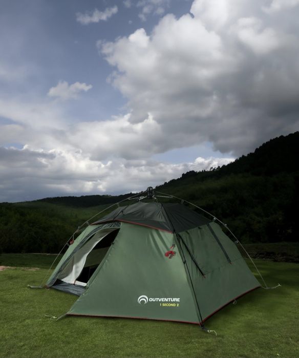 Продам палатки 3шт Outventure автомат