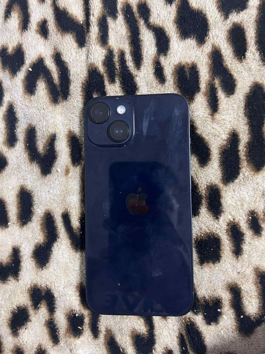 Vand iphone 14 ca nou folosit 3 luni nu are nici o zgâretura