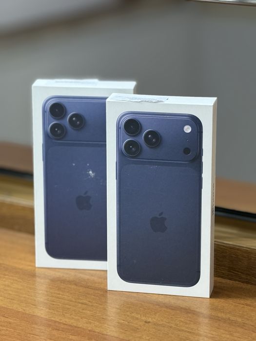 Айфон 17 про макс 256 гб синий