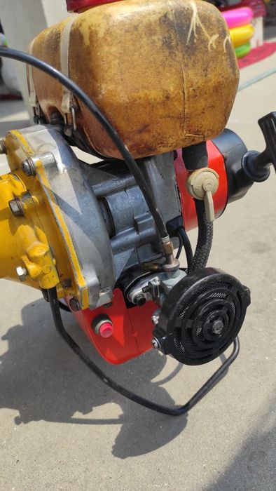 Motocoasă made in Japan