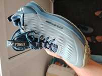 Vând adidași tenis câmp Yonex eclipsion  mărimea 44,5