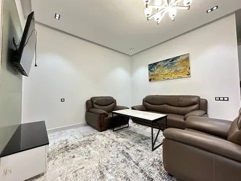 Квартира шериклига боллага 2 та бола кере бодомзор метро