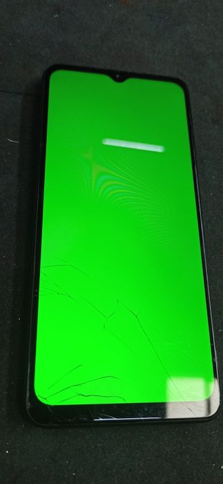 Samsung a12 ecran crăpat