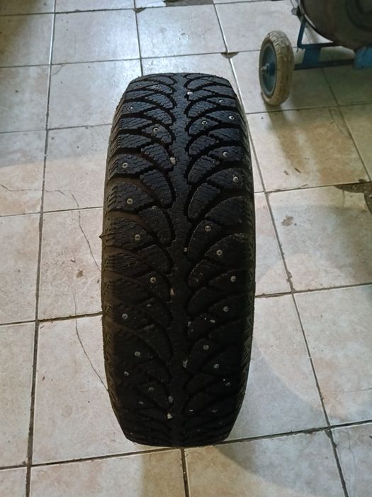Продам зимнюю резину