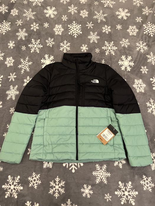 Ново женско пухено яке на The North Face
