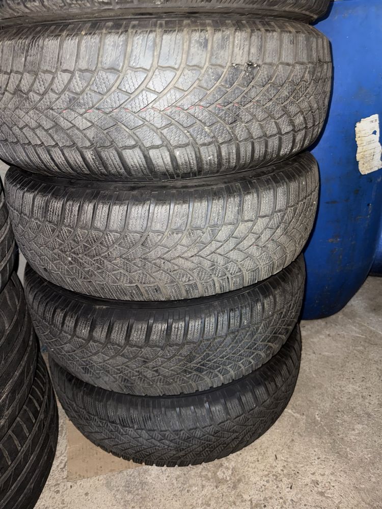 Anvelope runflat suv iarna m+s Bridgestone 215 65 r16 cauciucuri