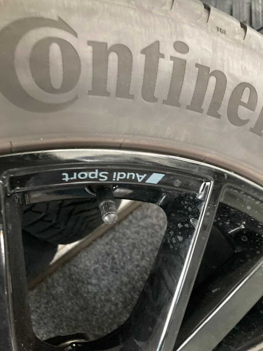 Jante Audi Q8 E TRON Anvelope iarna noi Continental 265 45 R21