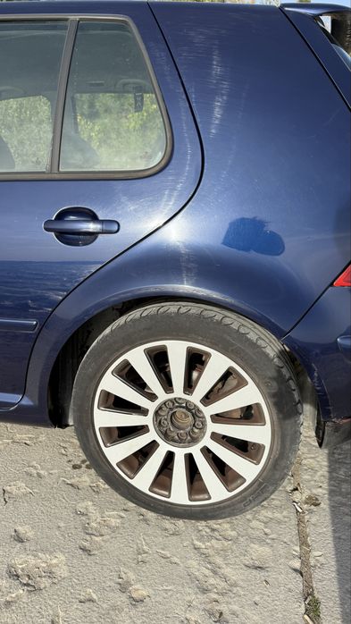 Volkswagen Golf 4 2.8 VR6, 6 скорости, модифициран, газово