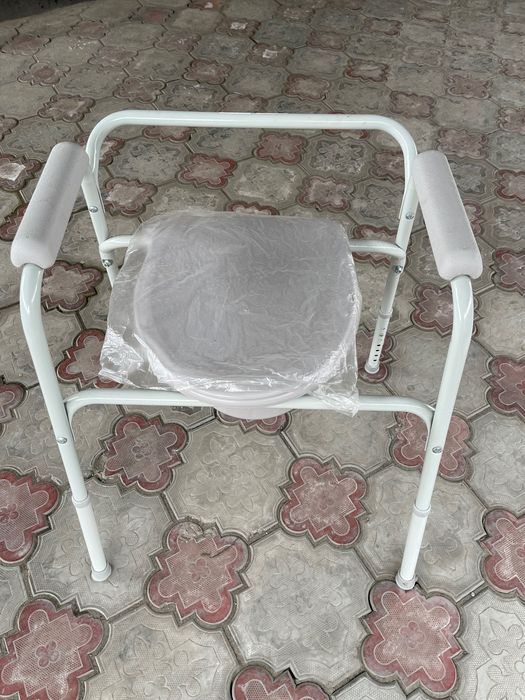 Продажа кресло туалет