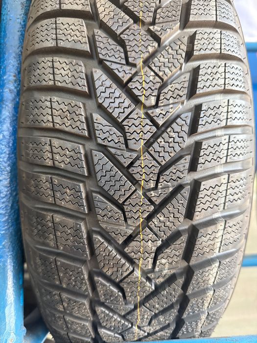 Нови зимни гуми 195/65/15