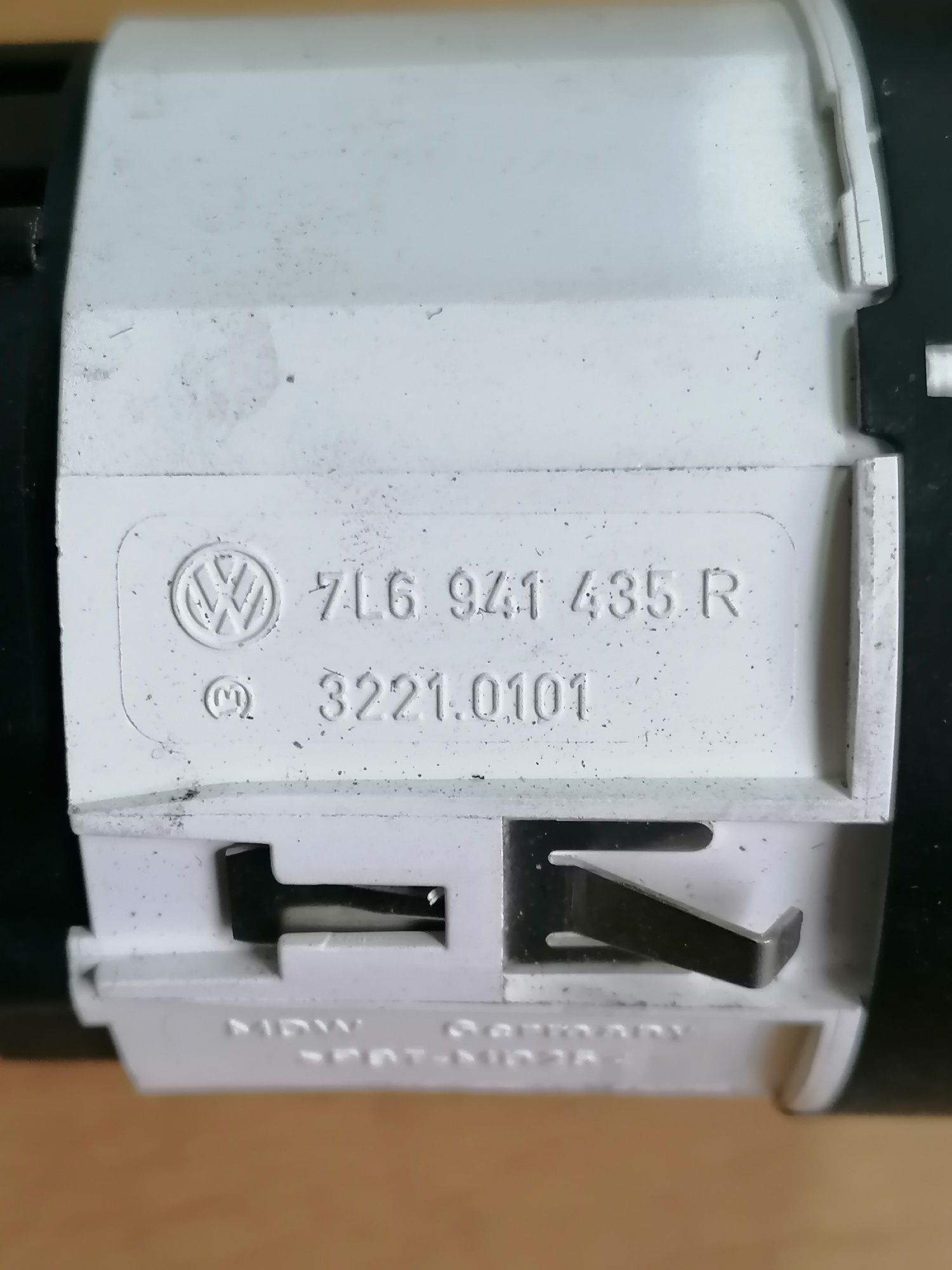 Comutator, buton reglaj diferențial vw touareg 7L, cod 7L6941435R