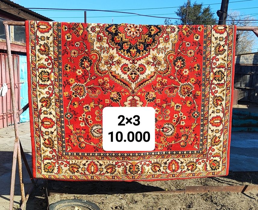 Продам советский ковёр. Цена 10.000. Район Затон(Лодочный).