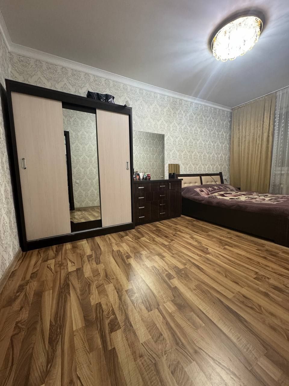 Срочно Продаётся 3-х комнатная квартира Чиланзар 11 КВ, евроремонт 65²