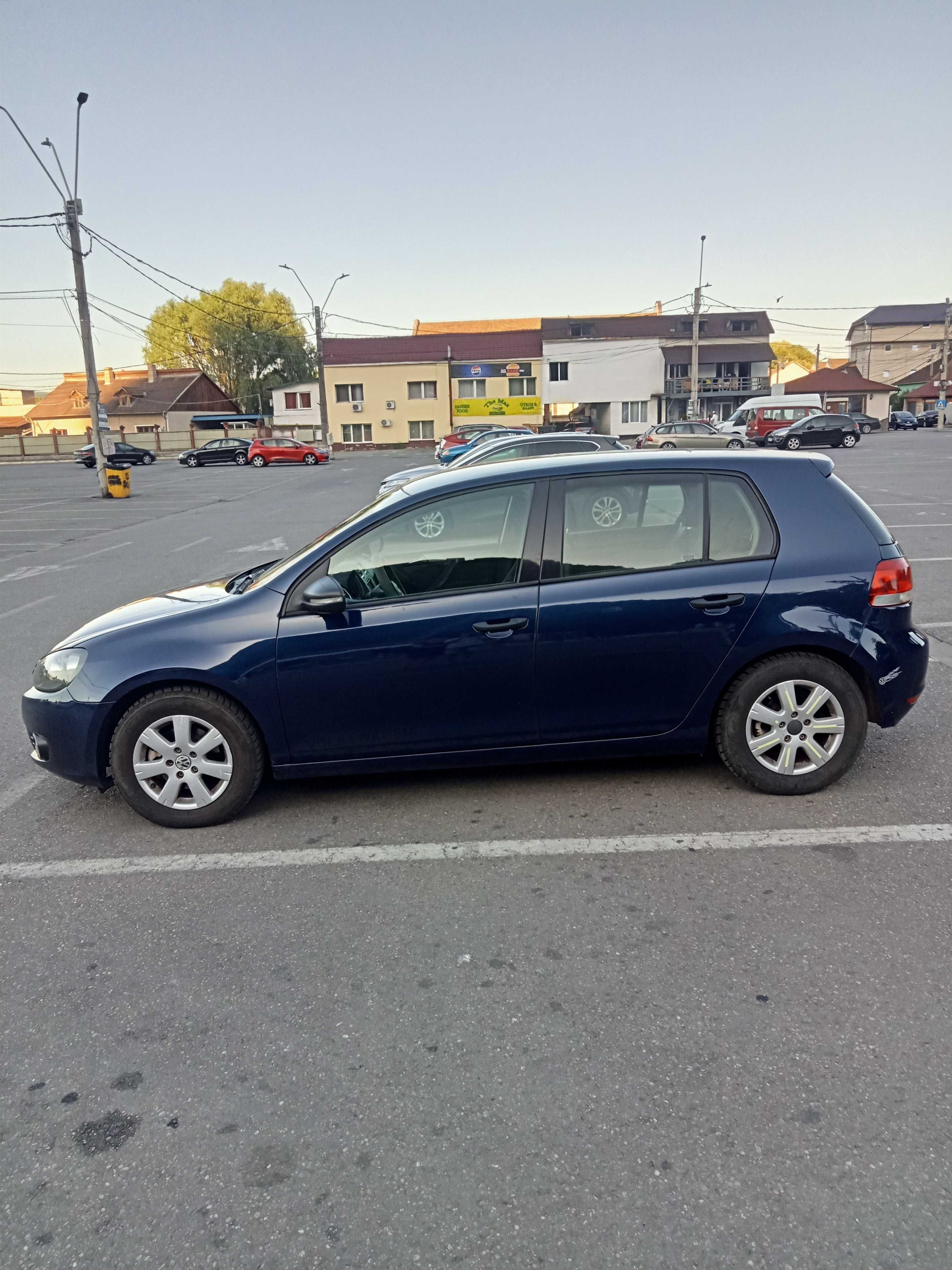 Golf 6 1,6 tdi ,105 cp.din 2012,241000km. DEVA.