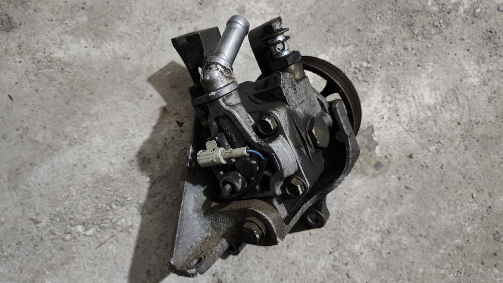 Ceva piese Subaru Forester SG 2.0x 2006