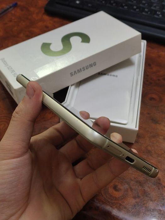 Samsung galaxy s 21 fe 128