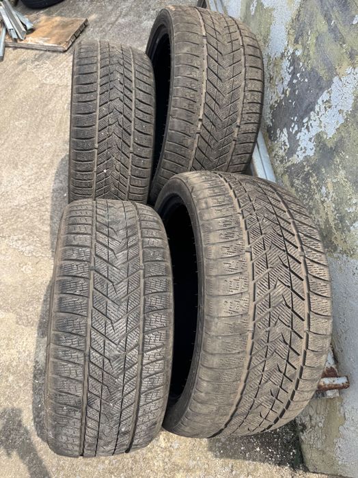 Продавам зимни гуми 19ки