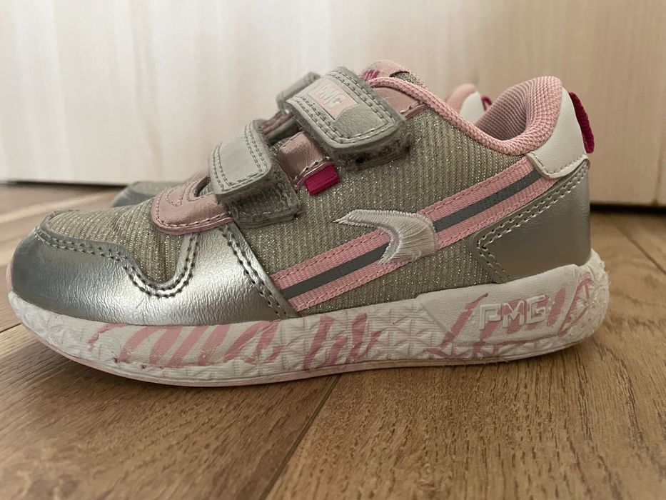 Adidași Primigi fete cu sclipici mărimea 27