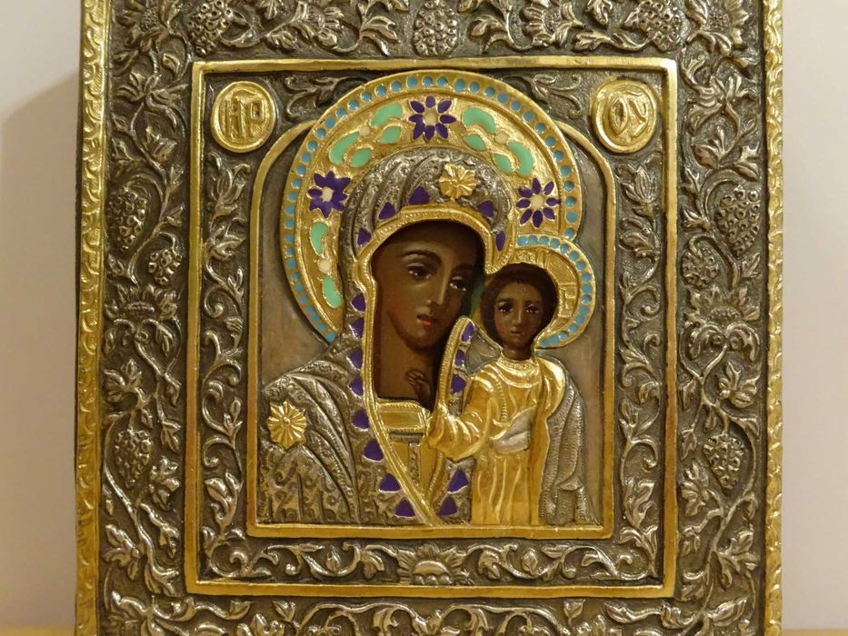 Icoana Maica Domnului, argint, aur si email + Alte ICOANE vechi