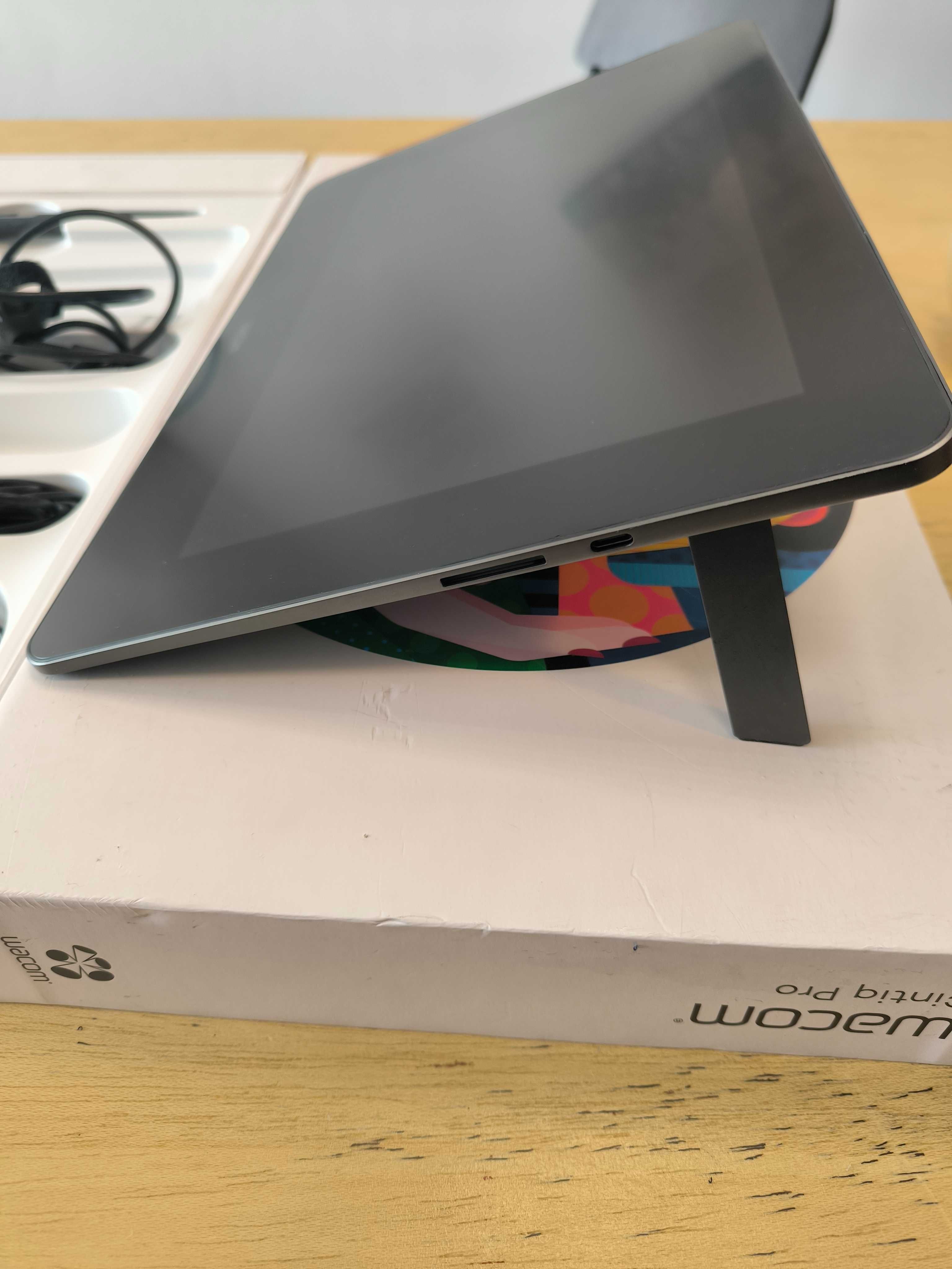 Графичен таблет Wacom Cintiq Pro 13. Нов