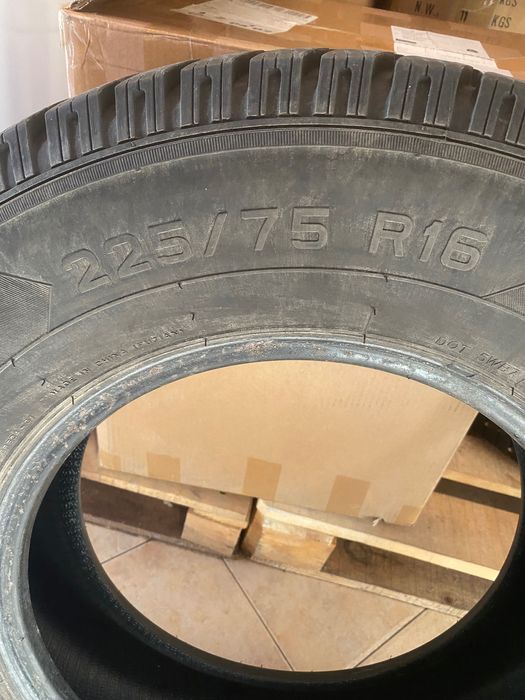 Автомобилни гуми